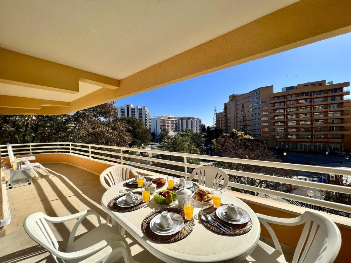 Vilamoura Marina Mar 2 With Pool By Homing Esterno foto